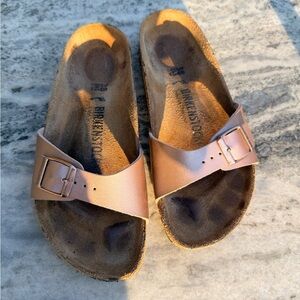 Birkenstock Metallic Pink Single-Strap Slide Sandals